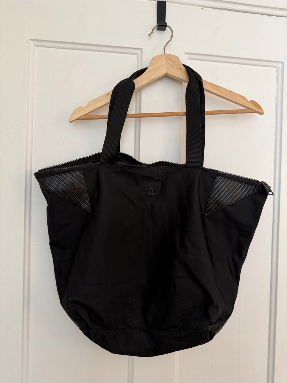 lululemon athletica Black Zip-Top Tote